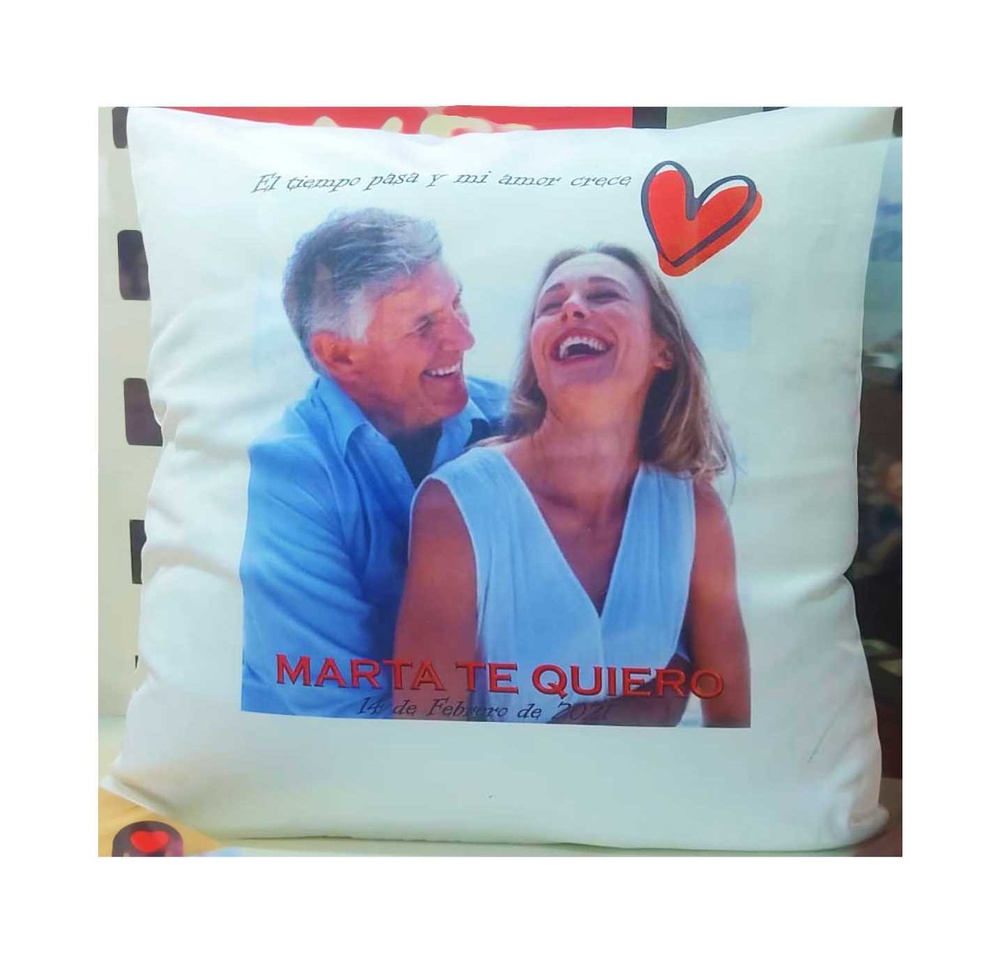 Cojin personalizable con relleno incluido 