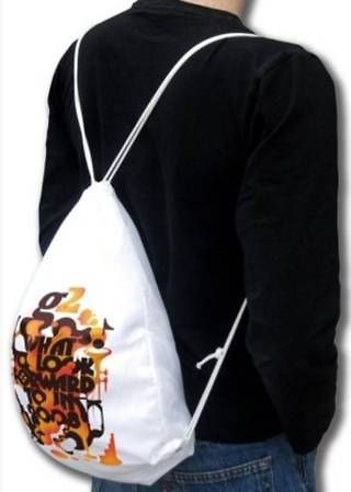 MOCHILA PERSONALIZABLE 