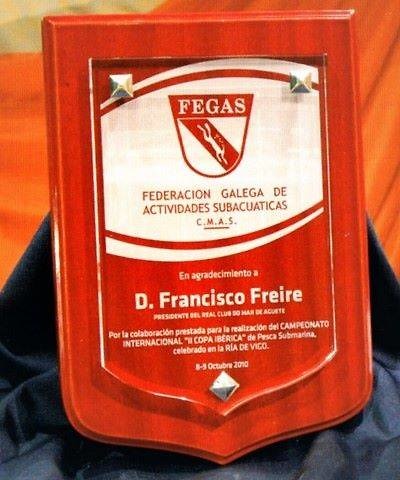 Placa Conmemorativa Buwal Cristal 