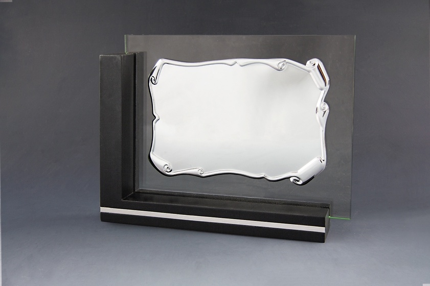 Placa Conmemorativa Maus de Salas de Cristal – Económicas 