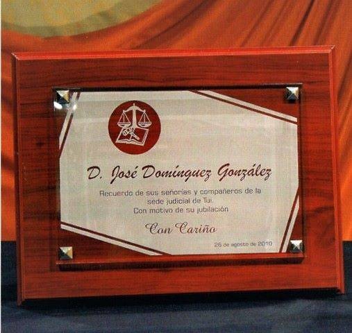 Placa conmemorativa Bukusu Cristal 