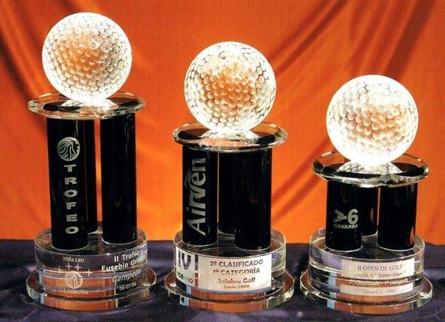 Trofeo Bajun Tres Columnas Cristal 