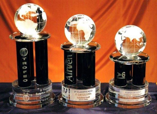 Trofeo Baka Columnas Cristal Negro 