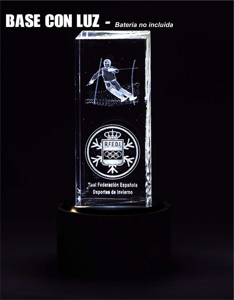 Trofeo Cubo Rectangular de Cristal Optico con luz 
