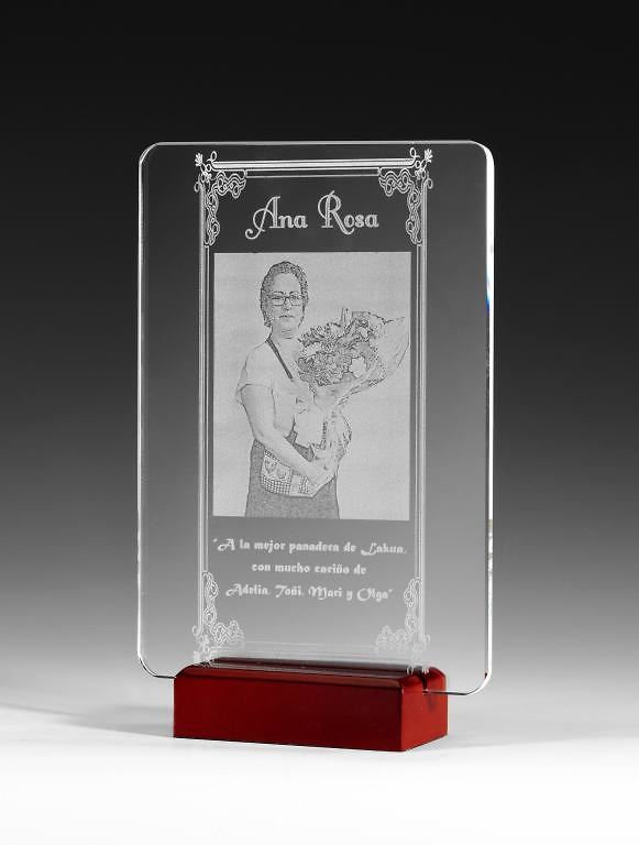 Trofeo Grullo en madera y Cristal personalizable 