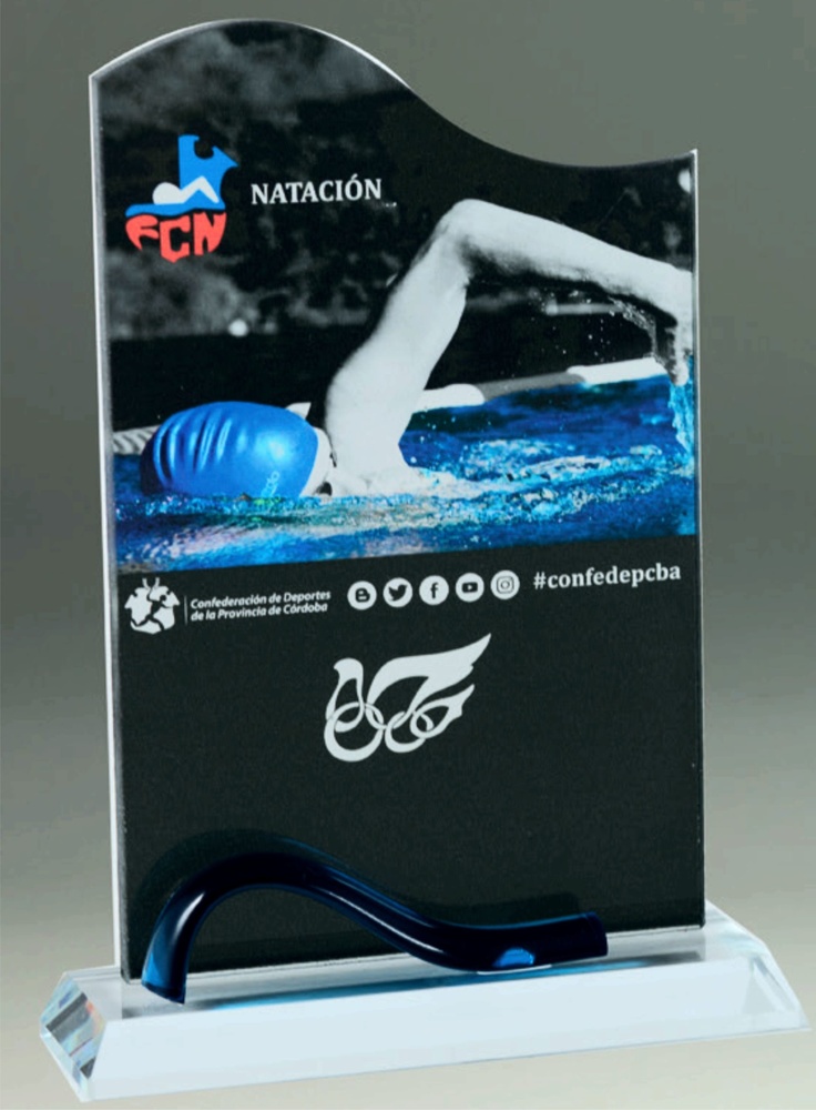 Trofeo aguamarina en cristal personalizable 