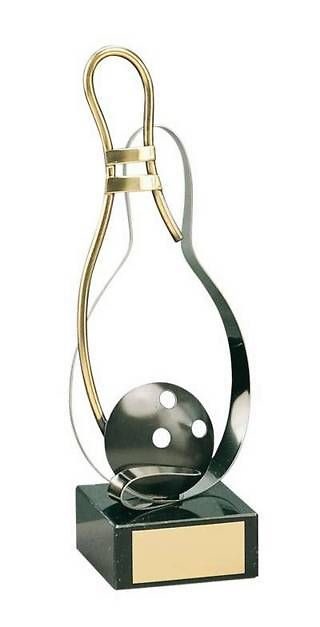 Trofeo bolos bolos y bola negra 