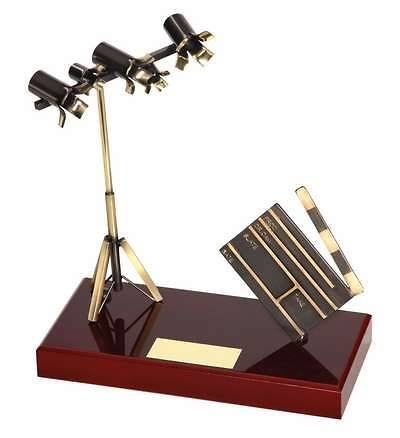 Trofeo cine claqueta y focos 