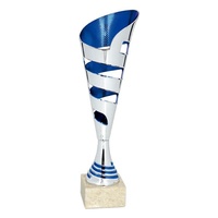 Copa plateada flash detalles en azul