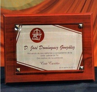 Placa conmemorativa Bukusu Cristal