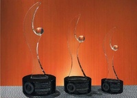 Trofeo Bamana Cristal Modernista