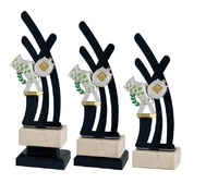 Trofeo Metal Naranja Aplique Deportivo Peana Marmol Negro