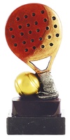 Trofeo Padel en resina con matices dorados.