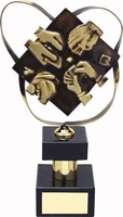 Trofeo cartas tapete con jugadores
