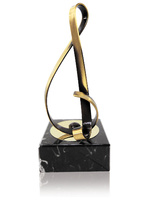 Trofeo clave de sol latón