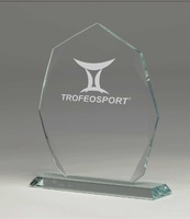 Trofeo de cristal formas rectas para personalizar Diego