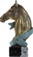 Trofeo dorado de caballo