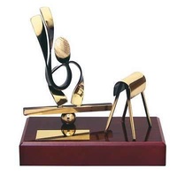 Trofeo gimnasia artística latón