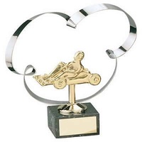 Trofeo karts dorado