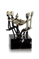 Trofeo mesa de cartas de latón