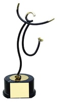 Trofeo patinaje artístico negro y dorado
