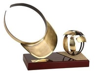 Trofeo voleibol gorra y balón