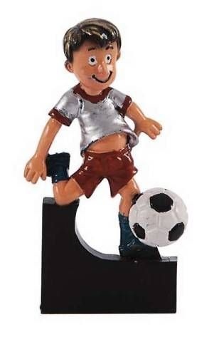 Trofeo de resina niño jugando al Fútbol 