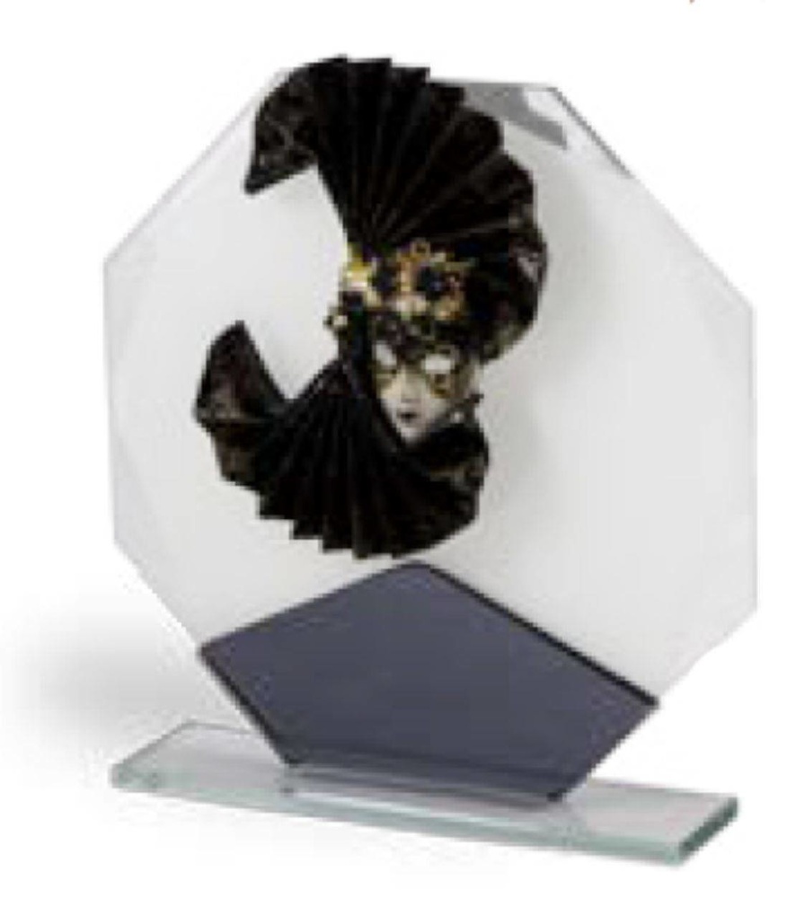 Trofeo en cristal con mascara de carnaval modelo Tonala 