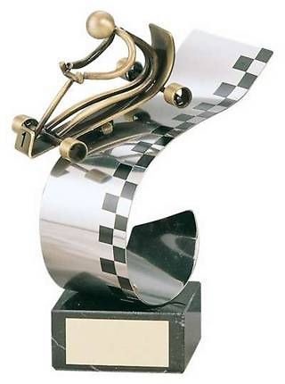 Trofeo karts latón 